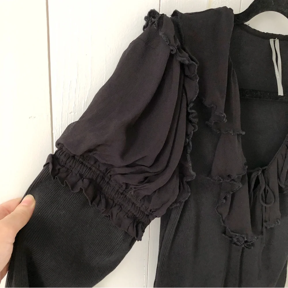 By Anthropologie Black Long-Sleeve Ruffle Top Size Medium - Picture 3 of 13